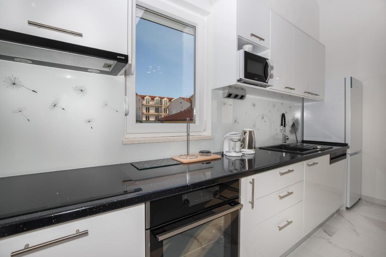 Apartments Blueview Postira Dış mekan fotoğraf