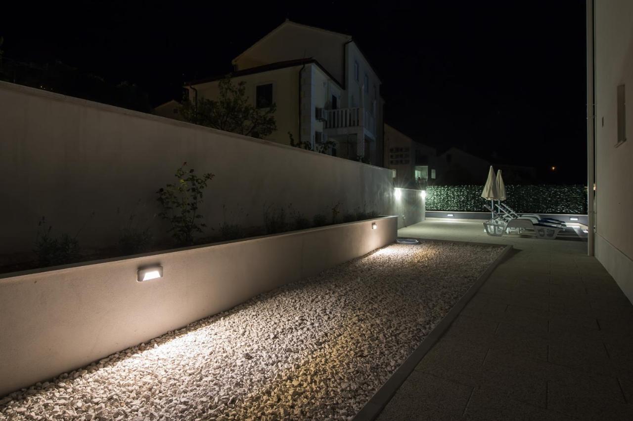 Apartments Blueview Postira Dış mekan fotoğraf
