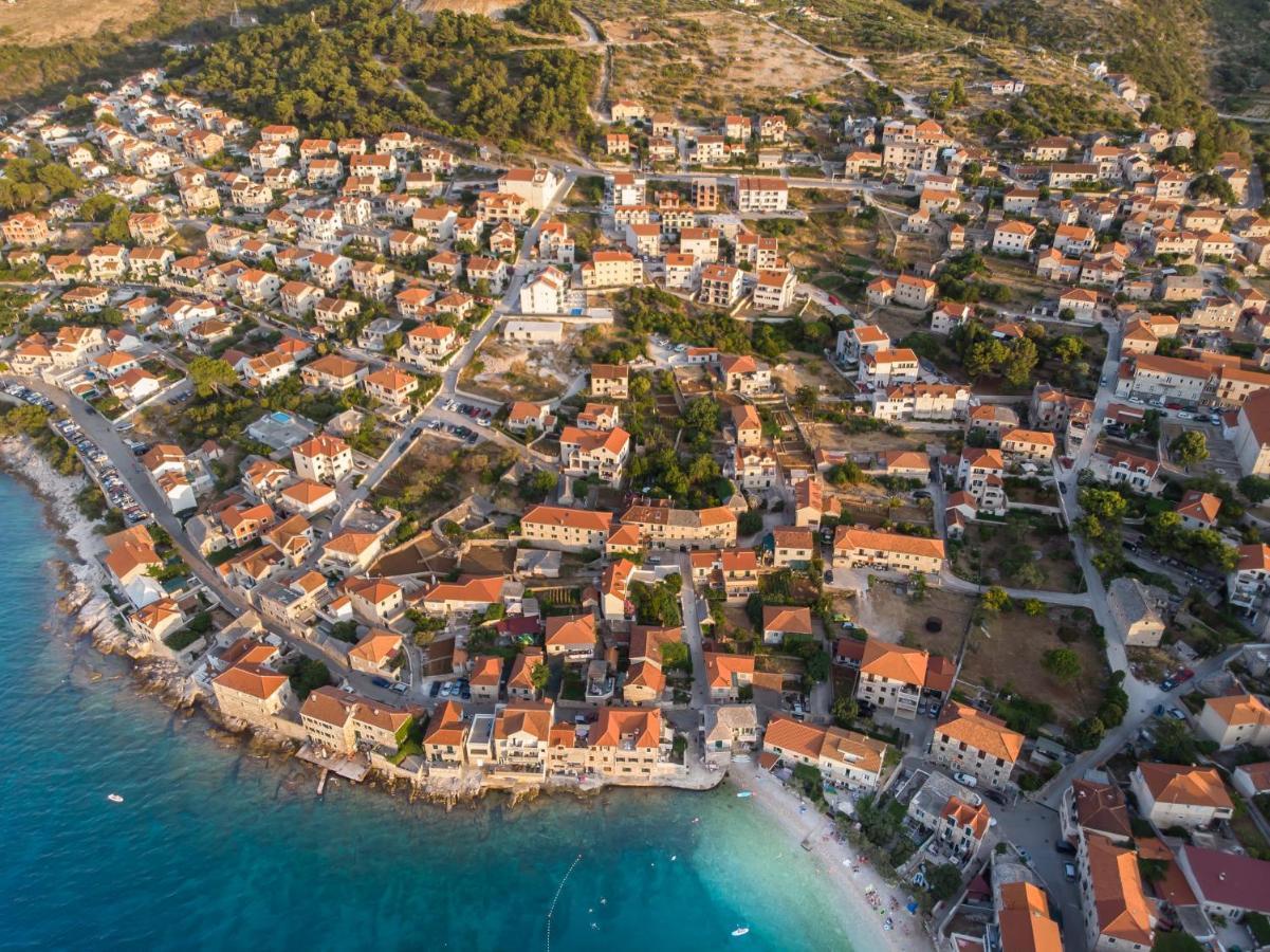 Apartments Blueview Postira Dış mekan fotoğraf