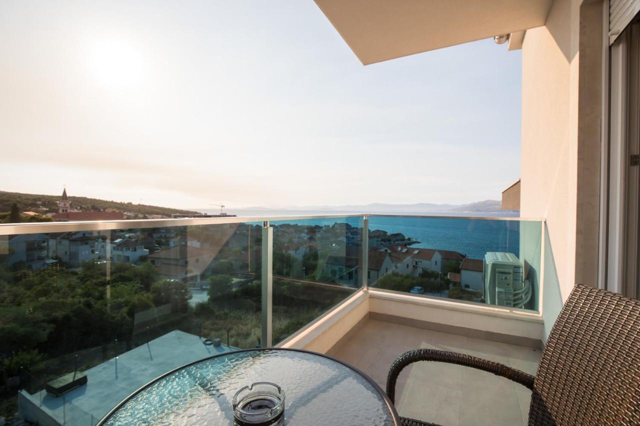 Apartments Blueview Postira Dış mekan fotoğraf