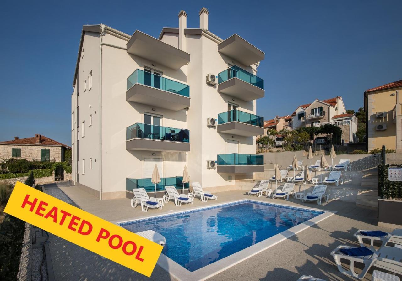 Apartments Blueview Postira Dış mekan fotoğraf