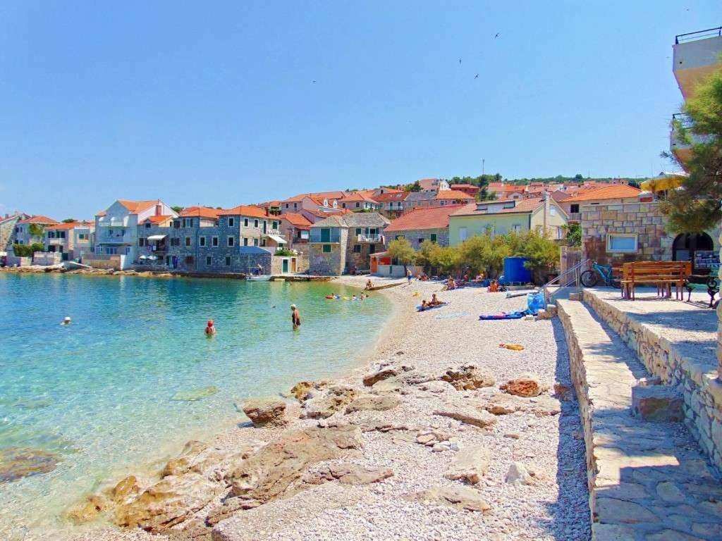 Apartments Blueview Postira Dış mekan fotoğraf